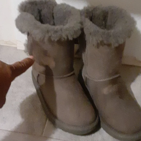 UGG  boots  size  3 de nina - Picture 2 of 6